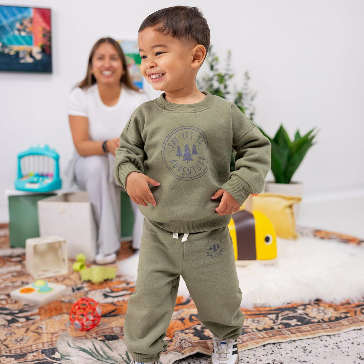 Gerber baby-boys Baby Boys Toddler 2-piece Fleece Sweatshirt and Jogger Set